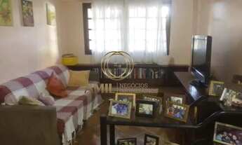 Imagem 5: Casa / 3 Dormitórios 1 suíte / com Edícula nos fundos / Vista Verde / 350m²