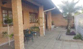 Imagem 2: Casa / 3 Dormitórios 1 suíte / com Edícula nos fundos / Vista Verde / 350m²