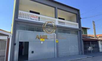 Imagem: Ponto Comercial de 335m² com Varanda, Jardim