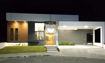 Imagem: Casa térrea com 3 suites, piscina, Condominio