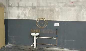 Imagem 2: Aluguel de Galpão Comercial de 300m², Jardim Diamante - Zona Leste de São José dos Campos