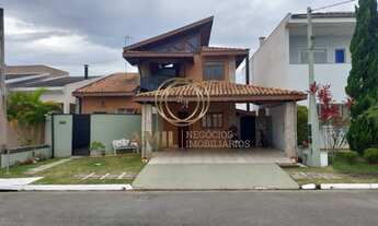 Imagem: Venda Casa 2 Suítes 275m² - Taubaté