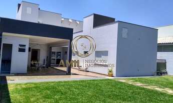 Imagem 6: Sobrado/Pindamonhangaba/675m²/3 dormitórios/6 vagas/Ao lado do Shopping Pátio de Pinda