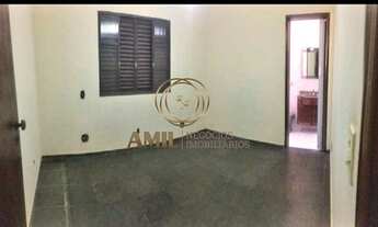 Imagem 2: Aconchegante Casa a Venda no bairro Independência em Taubaté com 250mª