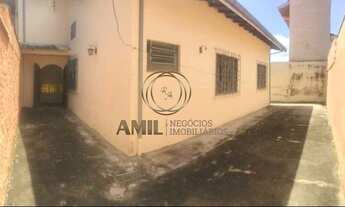 Imagem 5: Aconchegante Casa a Venda no bairro Independência em Taubaté com 250mª