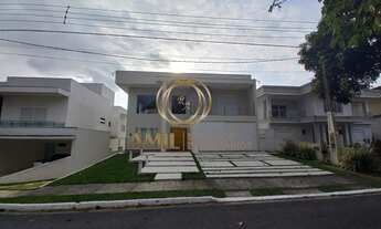 Imagem: Aluga-se Triplex alto padrão na região