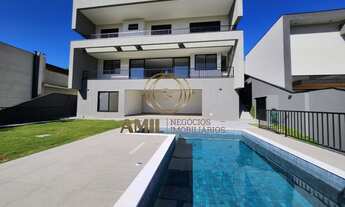 Imagem: Sobrado novo no Alphaville, 3 suítes, 400m²