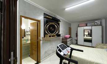 Imagem 7: Casa Alto Padrão de 04 Quartos (02 suítes), piscina, área gourmet e segurança completa no