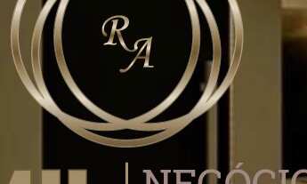 Imagem 2: Sobrado com 4 Suítes, piscina com prainha, área Gourmet com churrasqueira. R$ 2.120.000,00