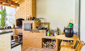 Imagem: Charmosa casa com 04 dormitórios em 450m²