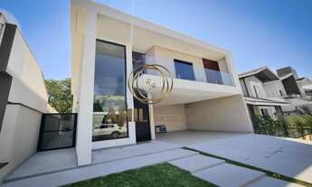 Imagem: Casa em condomínio / 03 dormitórios /