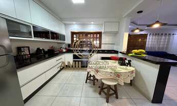 Imagem 6: Casa / 04 dormitórios / Residencial Parque dos Sinos/ 200 m² / Jacareí