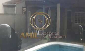 Imagem 1: Casa com piscina / 01 dormitório / Jardim Uirá/ 261 m² de terreno / 42 m² de área construí