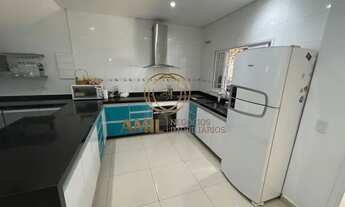 Imagem 3: Casa com Piscina / Condomínio Bosque dos Manacás/ 03 dormitórios / 231m²/ Jacareí