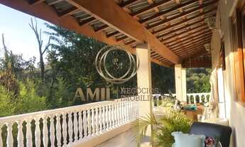 Imagem 2: Chácara com piscina / Espaço Gourmet / 05 dormitórios / 382m² de construção / 3.188 m² de