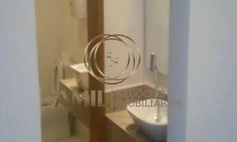 Imagem 3: Sobrado Comercial ou Residencial - Venda ou Locação / Centro / 10 Salas ou 10 Quartos / 35