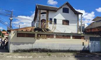 Imagem 2: Casa com edicula / 05 dormitórios sendo 01 suite / 220 m²/ Jardim Portugal