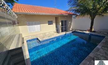 Imagem: CASA COM PISCINA À VENDA NO BAIRRO BOPIRANGA