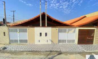 Imagem: CASA NOVA COM PISCINA À VENDA NO BAIRRO