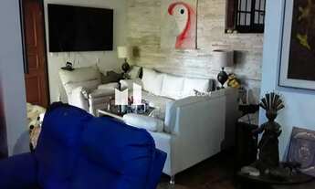 Imagem 5: Casa à venda na Lagoa, Rio de Janeiro, com 5 quartos (1suíte ) DUPLEX; 4 banheiros, pisci