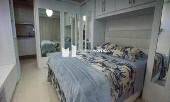 Imagem 2: Flat à venda na Barra da Tijuca, Rio de Janeiro, com 2 suítes independentes com varanda e