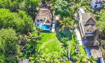 Imagem: 3 dormitórios, 3 banheiro, 3248M² de Área