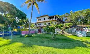 Imagem 2: 3 dormitórios, 3 banheiro, 3248M² de Área Construída, 3248M² de Área Total