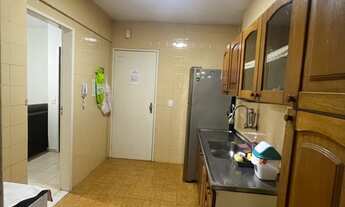 Imagem 2: Apartamento 2 Quartos na Quadra do Mar Á Venda na Praia do Morro - Guarapari ES