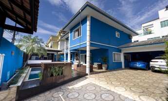 Imagem 2: VENDA - CASA NA PRAIA DOS AMORES COM 5 QUARTOS PISCINA AQUECIDA 4 VAGAS - BALNEÁRIO CAMBOR