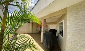 Imagem 2: Excelente Casa 3 Quartos 3 suites com closet em Arniqueiras - Ernani Nunes