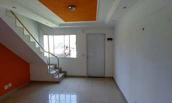 Imagem 4: Casa em Condomínio à Venda em Cotia-SP, Jardim Ísis: 2 Quartos, 2 Salas, 2 Banheiros, 1 Va