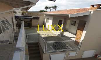 Imagem 2: CASA A VENDA COM 04 DORMITÓRIOS SENDO 02 SUÍTES - LOUVEURA/SP