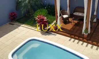 Imagem: CASA DE 3 DORMITÓRIOS COM PISCINA LOCALIZADA