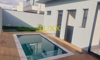 Imagem: CASA TÉRREA COM PISCINA À VENDA LOCALIZADA