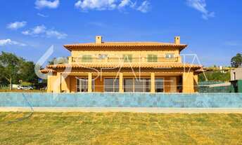 Imagem 3: Maravilhosa residência com estilo toscano e pé no golfe à venda na Fazenda da Grama