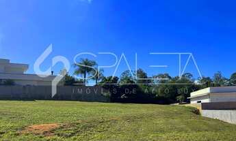 Imagem: Terreno amplo à venda no condomínio Terras