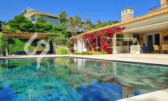 Imagem 3: Lindíssima residência com estilo toscano à venda na Fazenda da Grama