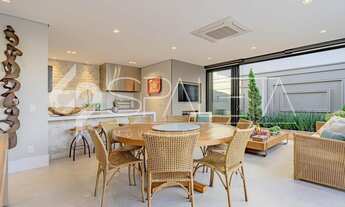 Imagem 6: Impecável residência clássica totalmente mobiliada à venda no Swiss Park em Campinas