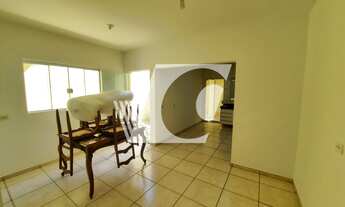 Imagem 6: Casa de Alto Padrão à Venda no Bairro São José em Capivari-SP 3 Quartos, Suíte, 2 Salas