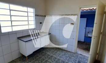 Imagem 5: Casa Térrea no Centro de Capivari - Oportunidade Única para Residência ou Negócio!