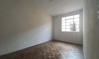 Imagem 2: Apartamento à venda em Curitiba-PR, bairro Uberaba: 2 quartos, 1 sala, 1 banheiro, 1 vaga