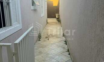 Imagem 2: Casa de 3 dormitórios com 2 suítes toda planejada e com 2 vagas cobertas!!