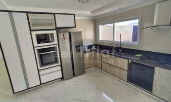 Imagem: Excelente sobrado no Urbanova para venda!