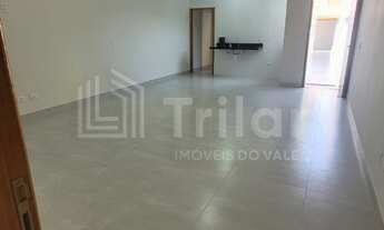 Imagem: Casa de 2 dormitórios com 1 suíte e sala