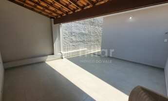 Imagem 3: Casa nova de 2 dormitórios com suíte, sala conjugada com a cozinha e vaga de garagem cober