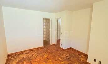 Imagem 6: Casa térrea à venda no Jardim Satélite com 3 quartos, 1 suíte e 4 vagas de garagem!