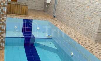 Imagem 7: Sobrado de 5 dormitórios com uma suíte com planejados, piscina, churrasqueira e 6 vagas ga