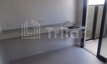 Imagem 5: Majestoso e amplo sobrado em condomínio fechado com 4 suítes sendo 1 master com hidromassa