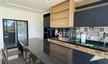 Imagem 3: Sobrado cinematográfico no Paratehy