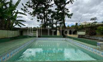 Imagem: Linda chácara na zona leste com piscina